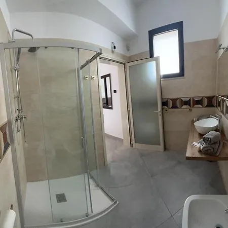 Machiavelli לינה וארוחת בוקר 3*